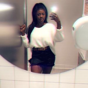 Meet your Posher, Nana fosua